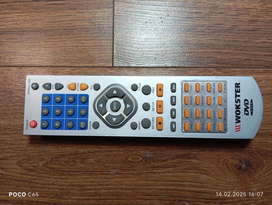 Продам пульт ДУ и дисковод DVD.!