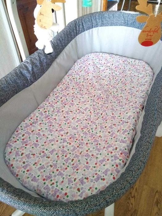 Chicco Baby Hug 4in1 + столик + матрасик