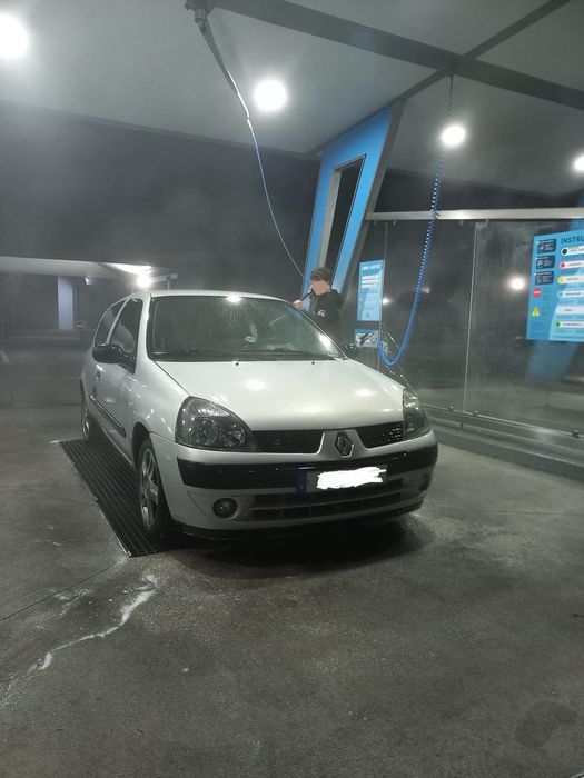 Renault Clio II 1.5 dci Comercial (Motor Avariado)