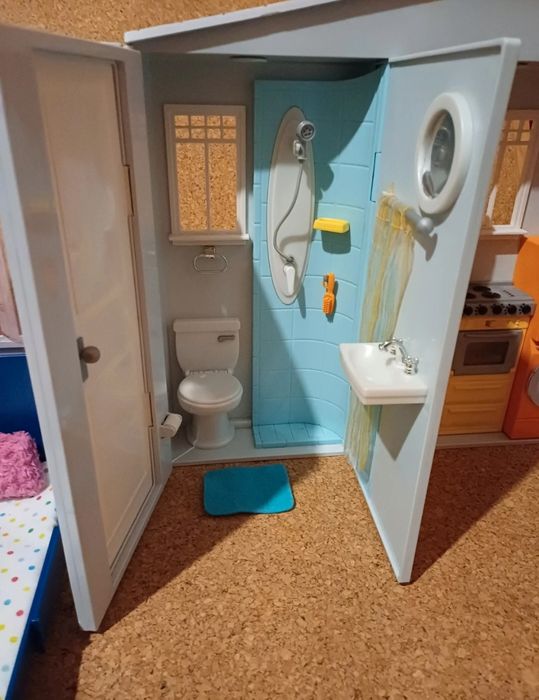 Barbie casa e mobílias.