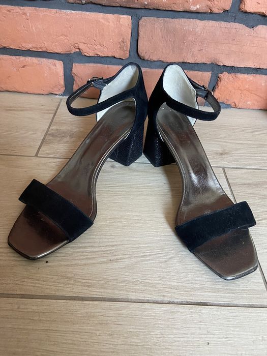 Sandały. Venezia. Rozmiar 39. Jak nowe.
