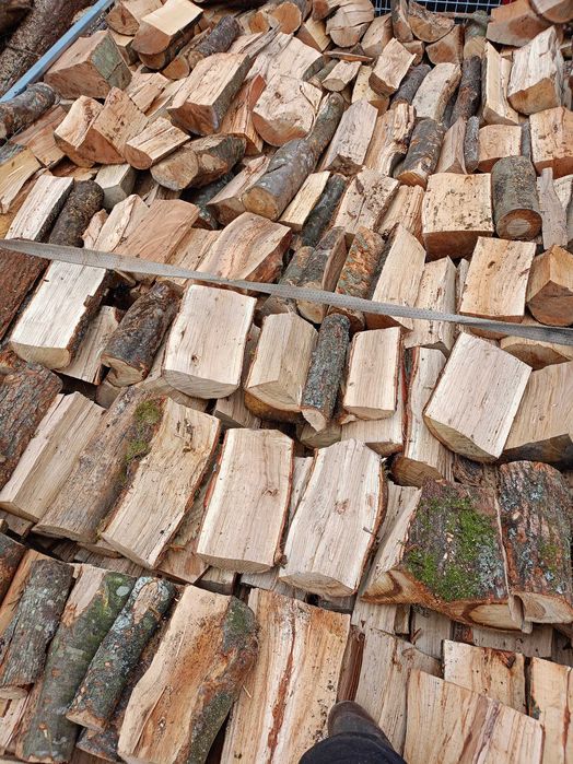 Witam sprzedam Drewno opałowe Buk suche.