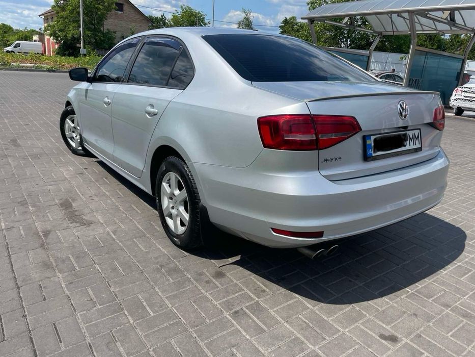 Jetta 6 2015 року 2,0 автомат 9500$