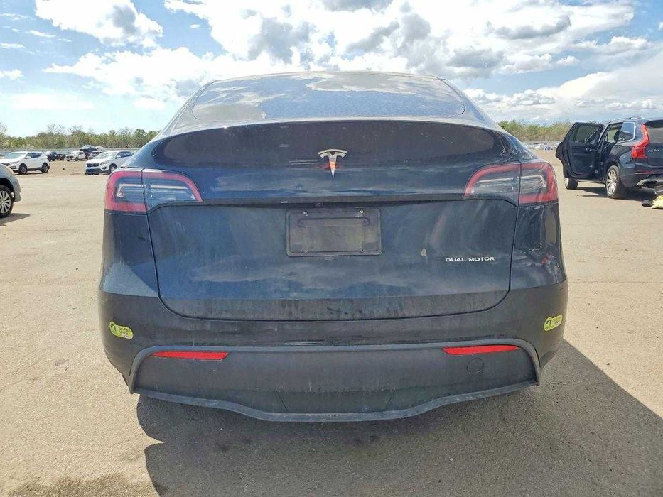 TESLA Model Y 2021 VIN 5YJYGDEE1MF191476 фото оголошення 4 з 11