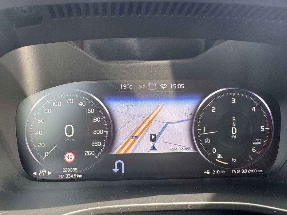 Volvo XC 40 2.0 D3 Momentum Geartronic