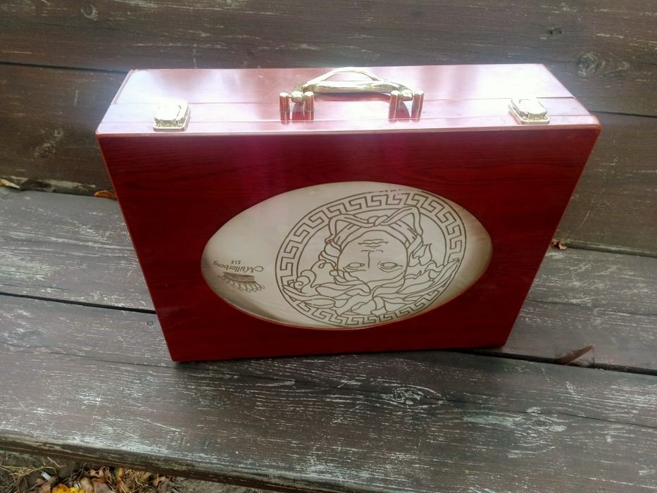 Подарочный чемоданчик рэтро