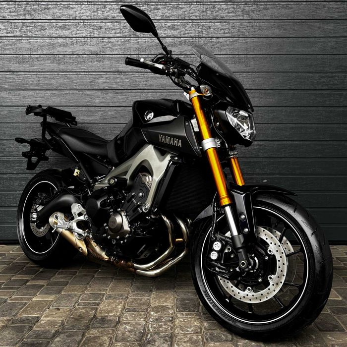Продам мотоцикл Yamaha MT-09 (1785)