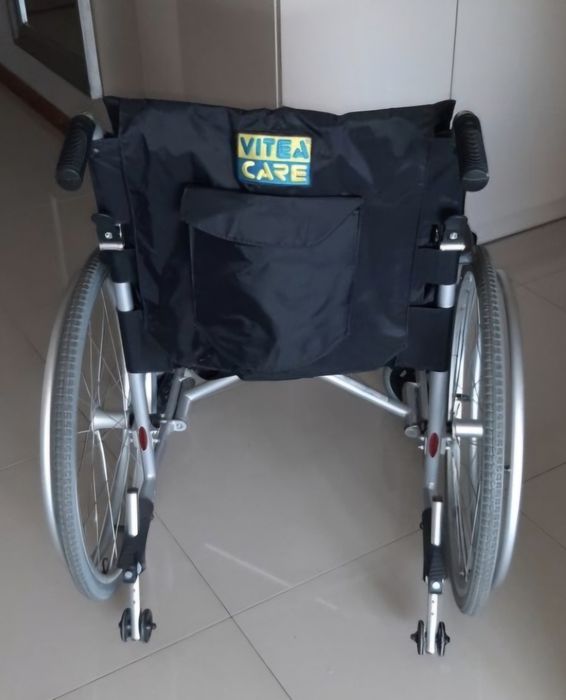 Wozek inwalidzi do 115kg aluminiowa  rama