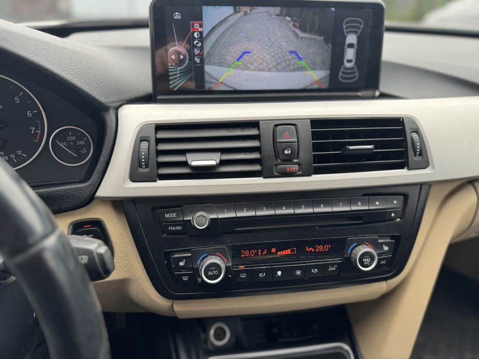 BMW F30 x-drive 2,0 бензин