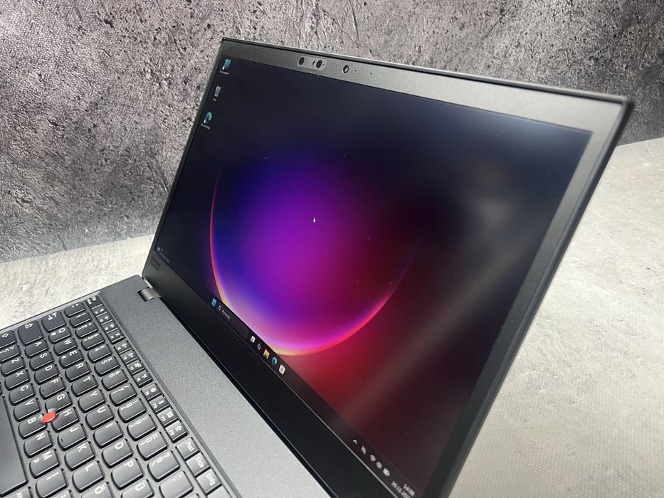 Lenovo P52s / i7 8550u 4.0GHz/ 16GB DDR4/ 512SSD/ Quadro P500/ 15.6 4K