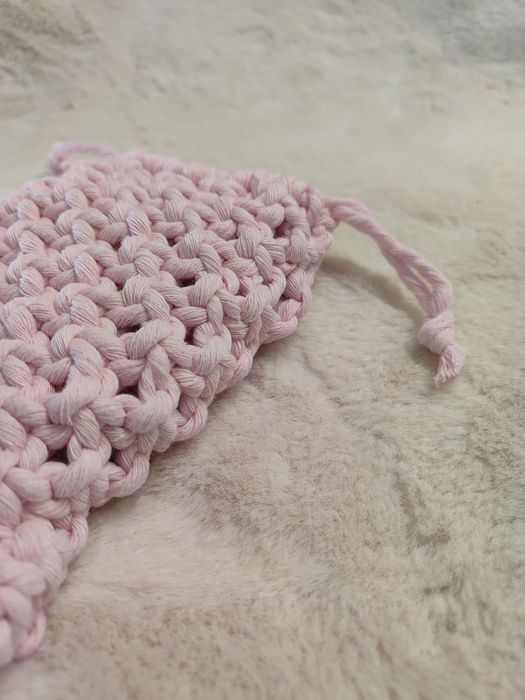 Bolsinha Glória macramé