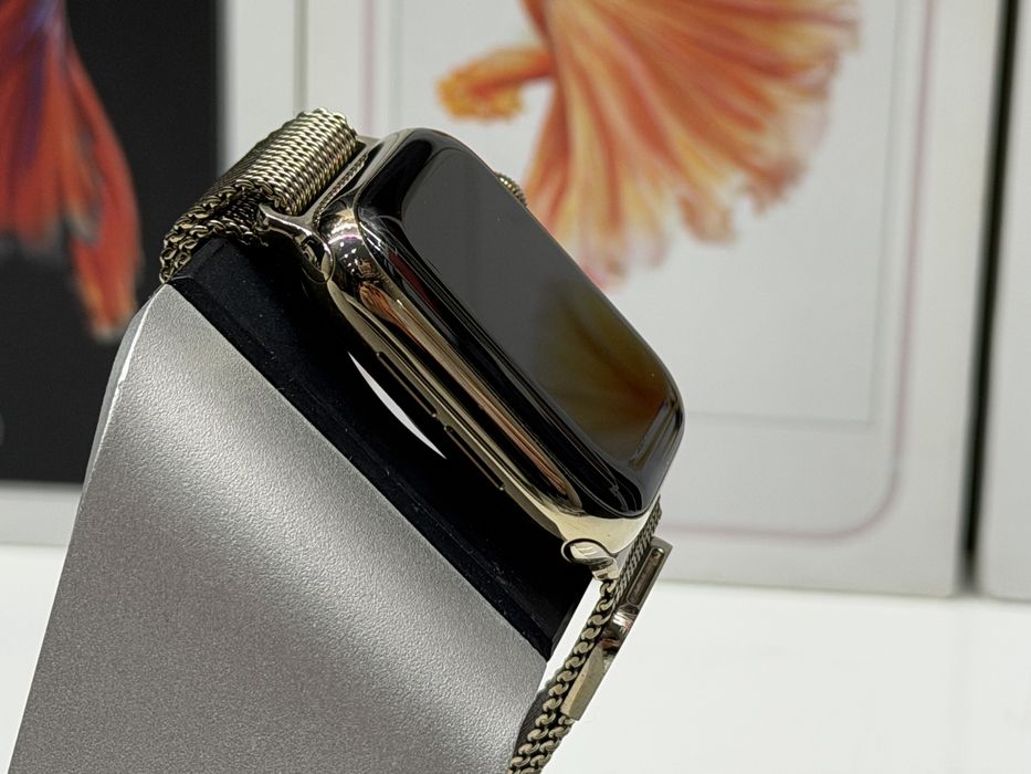 MAГAЗИН Apple Watch Series 6 40mm Stainless Steel Gold TradeIn/Oбмeн