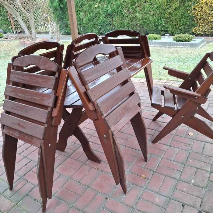 Zestaw mebli ogrodowych drewniane