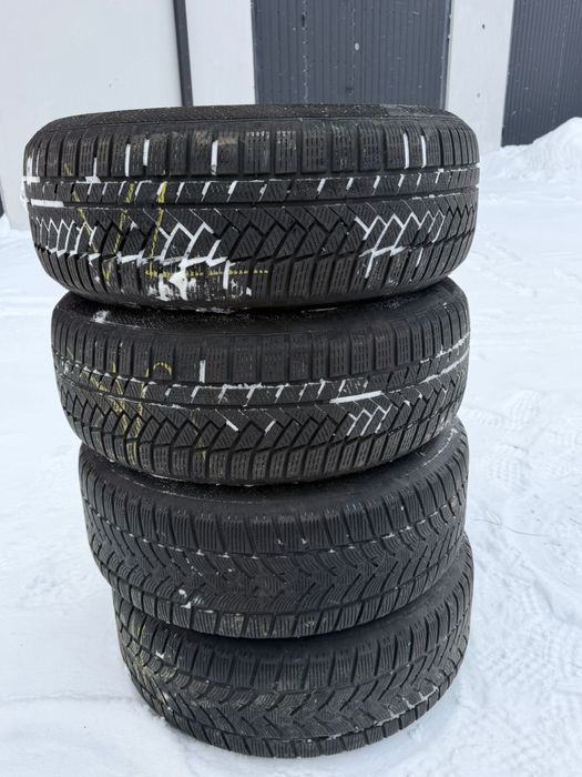 Porsche Cayen колеса 4шт диски 5*130 8J ET57 7L5601025A 235/60r18 зима