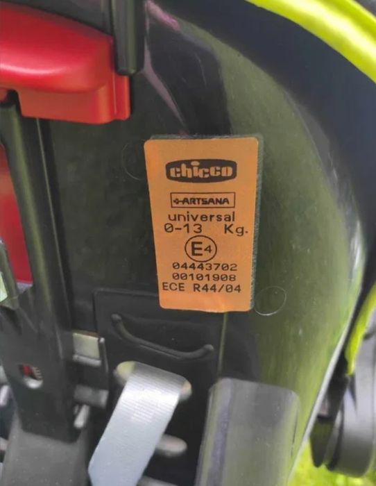 Fotelik samochodowy/ nosidełko Chicco 0-13 kg