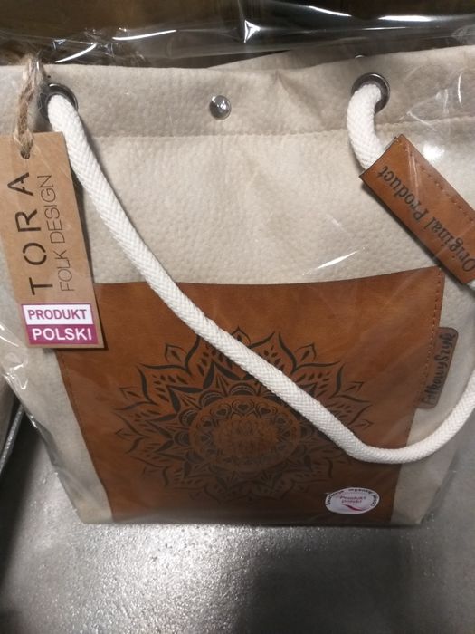Torebki damskie .