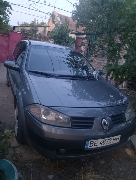 RENAULT Megan продам