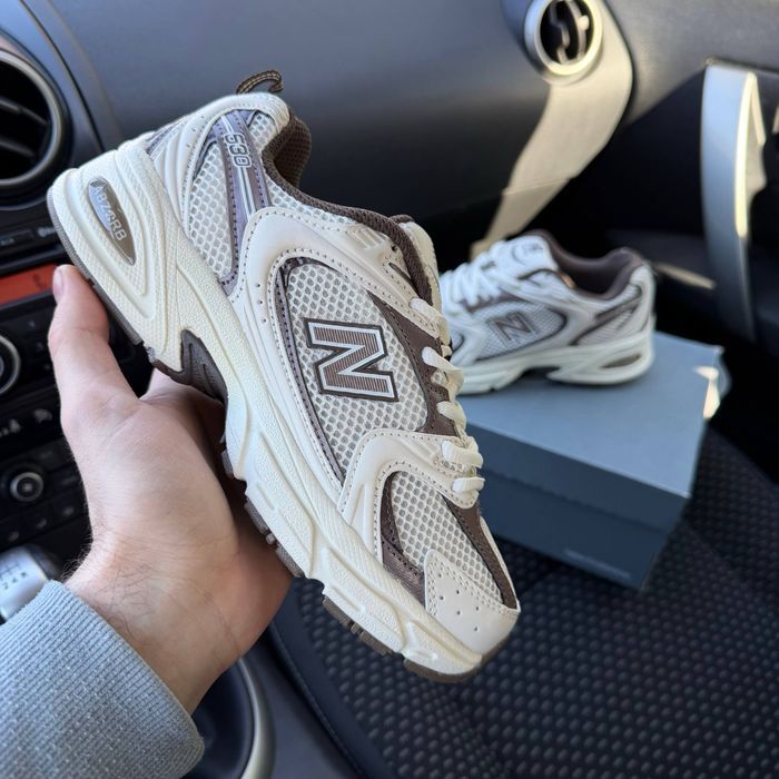 New Balance 530 Turtledove Mushroom трендові жіночі кросівки нью беланс