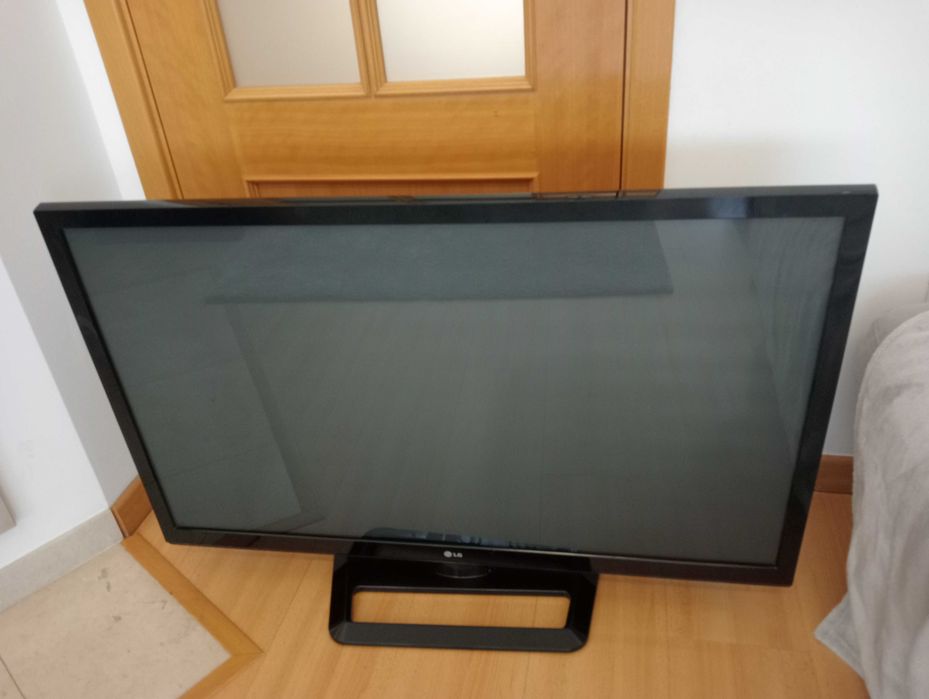 TV Plasma LG 42PA4500 42"