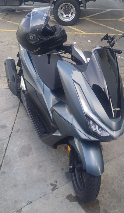 Vendo PCX 2025 Semi Nova!