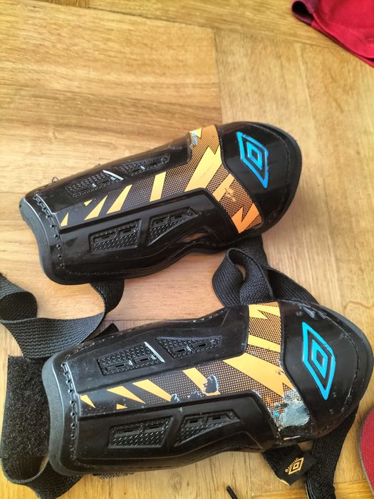 Buty do piłki nożnej 32