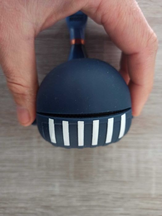 Otamatone instrumento musical japonês elétrico