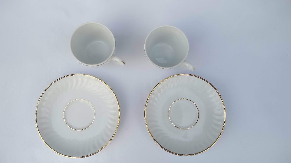 2 Vista Alegre Gold-Thread Coffee Cups424128551081758723