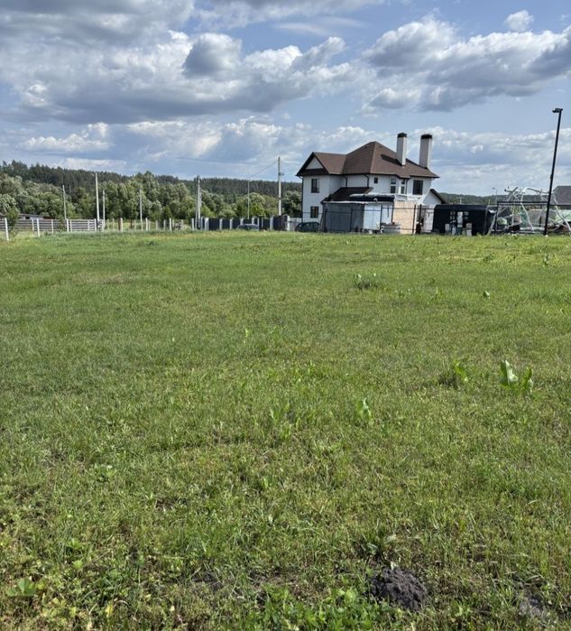 Ділянка під забудову