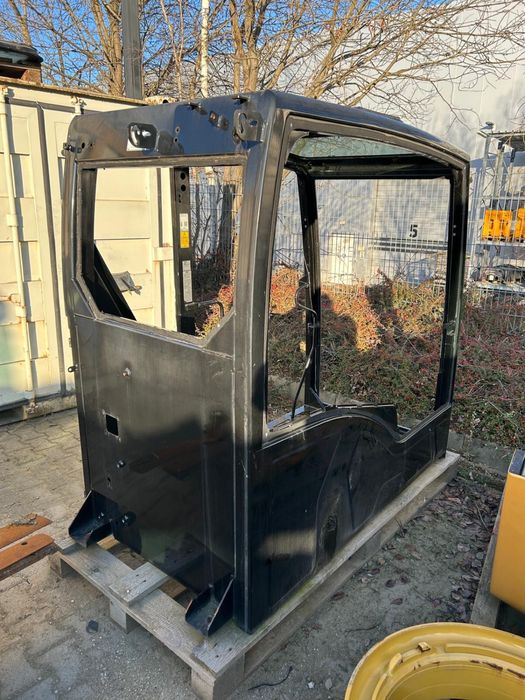 Kabina do koparki  kolowej Cat M314F itd… 314