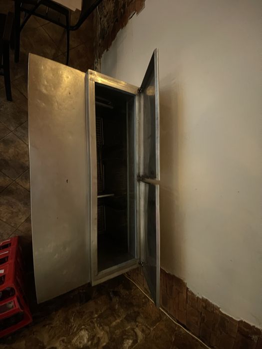 Profesjonalny stół gastronomiczny