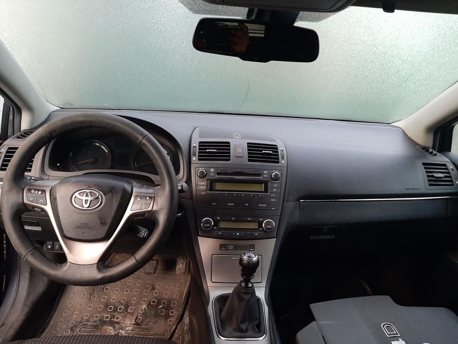 Manga De Eixo Traseira Esquerda Toyota Avensis