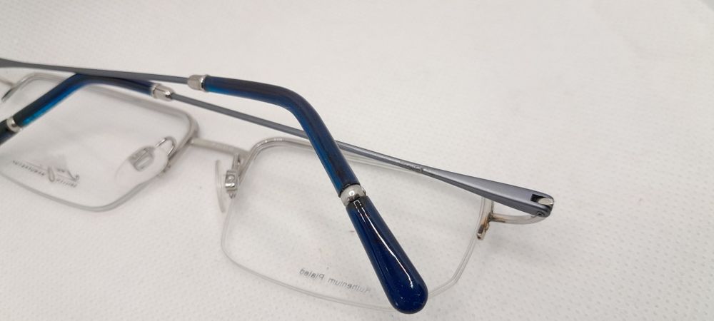 Nowe okulary unisex oprawki Berlin Manufaktur
