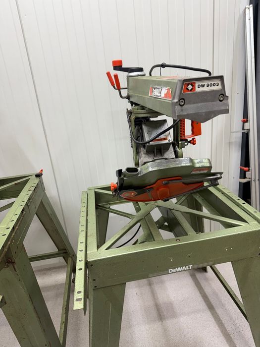 DeWalt DW8003 Piła radialna ramieniowa 2,2 kW 400V – profesjonalna
