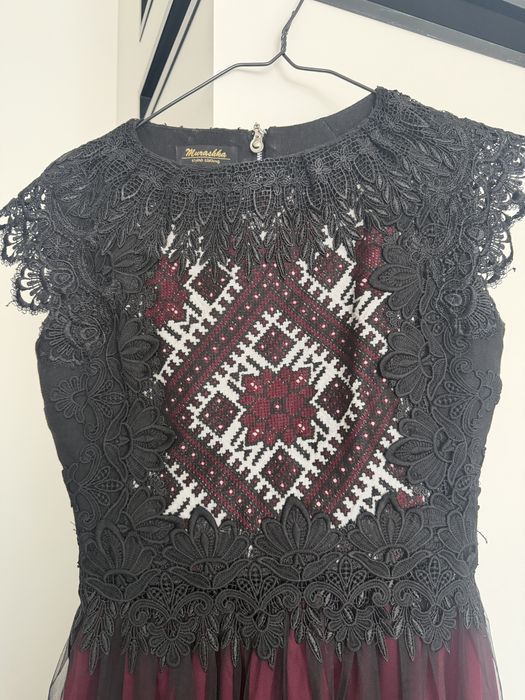 Продам вишите плаття від Murashka