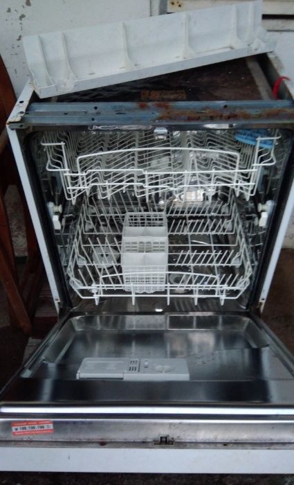 Peças - Maq. Lavar Loiça INDESIT