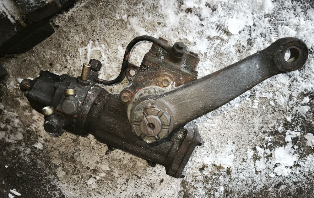 Механізм кермовий  рульовий гідропідсилювач ГУР МАЗ-4370 5551 5516
