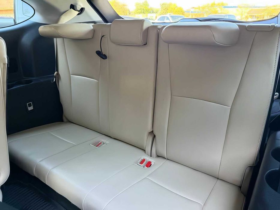 Toyota Highlander Limited      2022