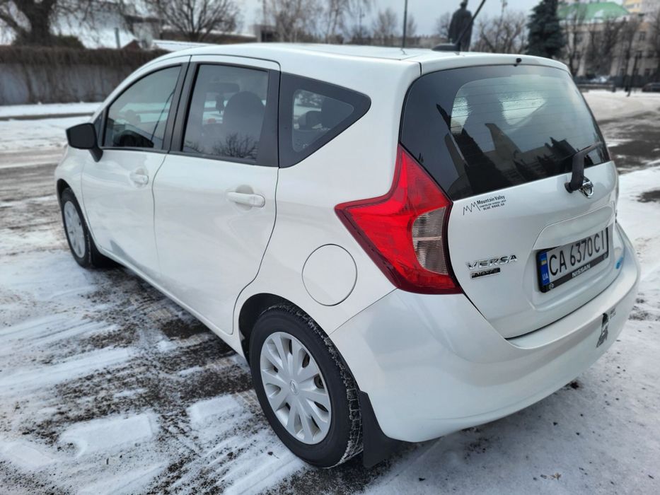Продам автомобіль ,марки Nissan  Versa.