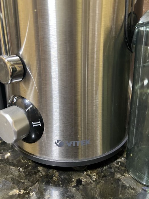 Соковитискач VITEK