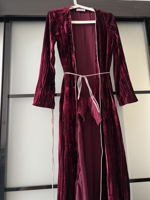 Велюровий халат Mango casual