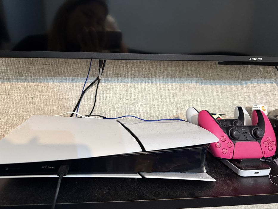 PlayStation5 pouco tempo de uso.