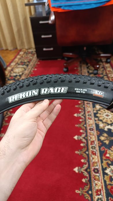 Schwalbe nobby nic, Maxxis rekon race