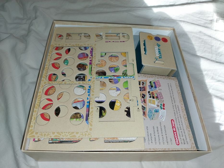 Jogo de tabuleiro: Planeta Terra