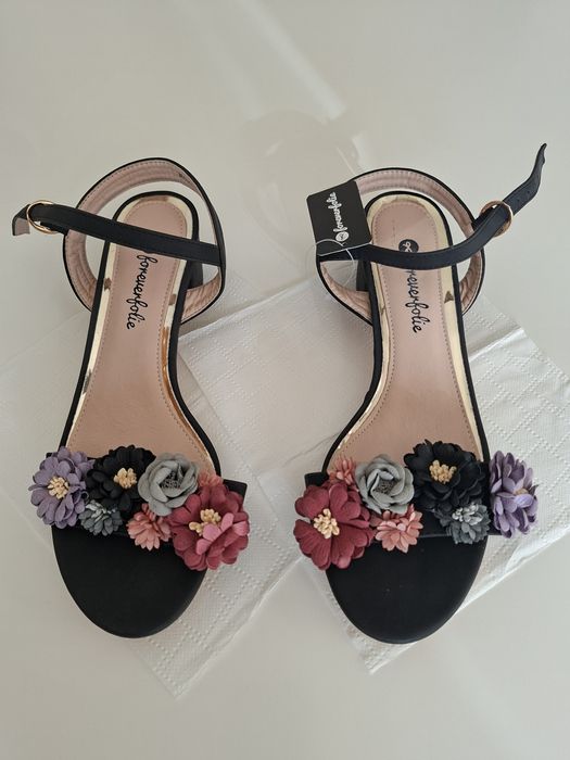 Sandálias de mulher