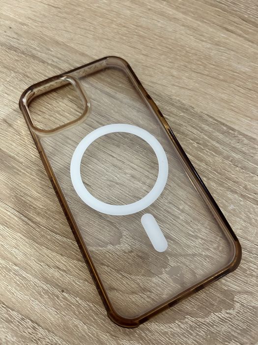 iPhone 14 128 GB – stan idealny wizualnie + pudełko, kabel i 4 etui!