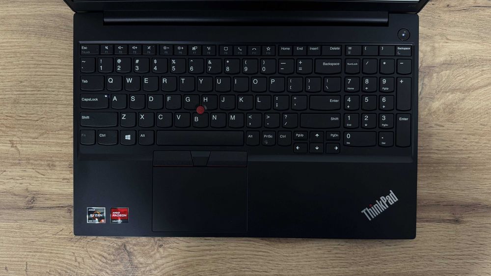 ThinkPad E15 Gen 3 – Ryzen 5 5500U, 12GB, 256GB SSD