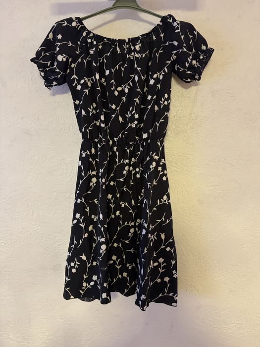 Жіноча літня сукня