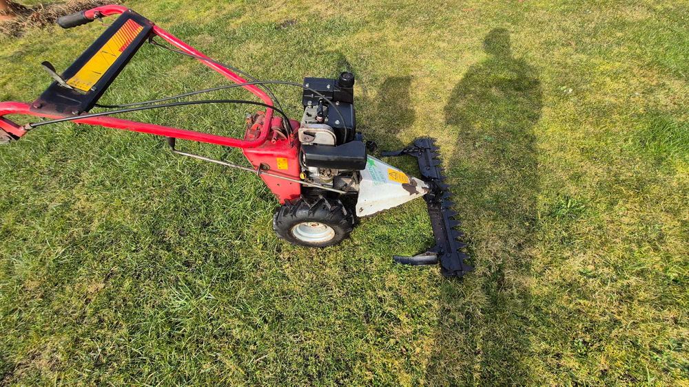 Kosiarka listwowa nożycowa