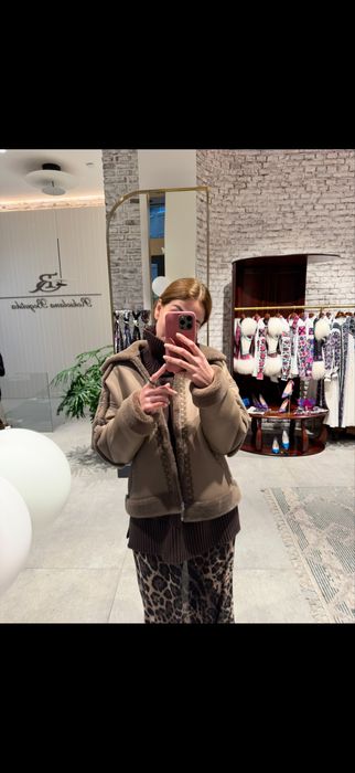 Дубленка S\M Роксолана Богуцкая