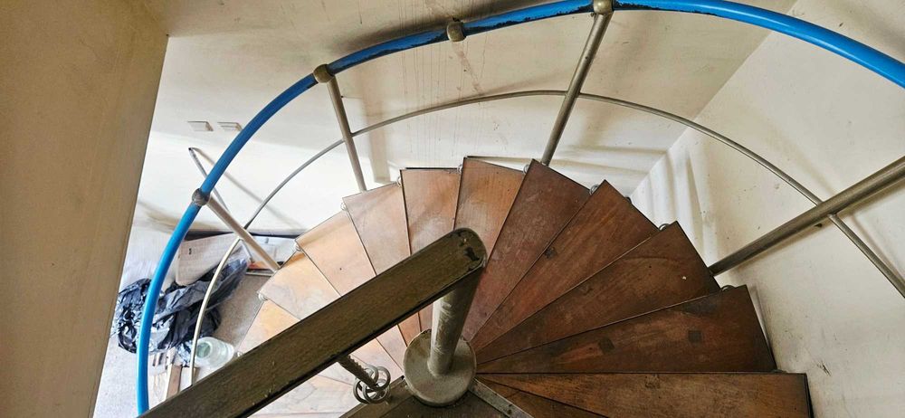 Schody spiralne kręcone przemysłowe/warsztatowe